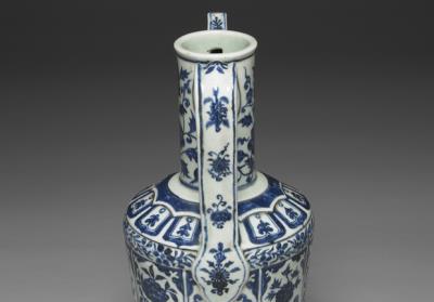 图片[2]-Ewer with flowers sprays in panels in underglaze blue, Ming dynasty, Yongle reign, 1403-1424-China Archive